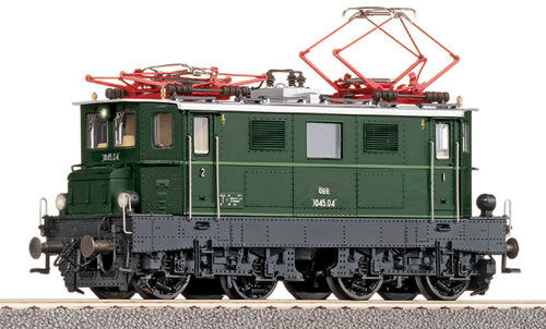 Electric locomotive class 1045<br /><a href='images/pictures/Roco/63795.jpg' target='_blank'>Full size image</a>